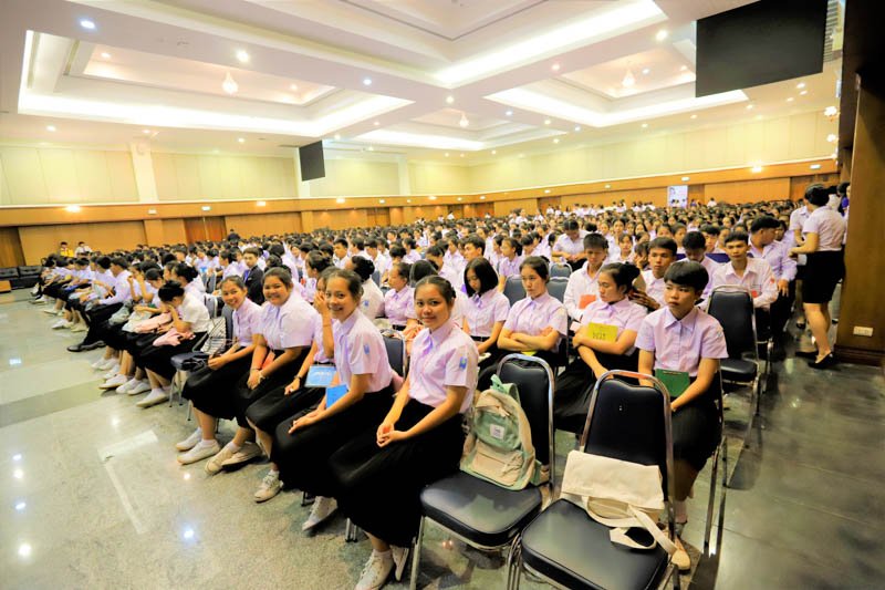 รอบรั้วกันเกรา : มนพ.จัดโครงการปฐมนิเทศนักศึกษาใหม่ประจำปีการศึกษา 2562