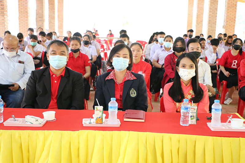 กิจกรรมสานสัมพันธ์ ระหว่าง นศ.ม.นครพนมกับชุมชน เพื่อเรียนรู้ประเพณีห่อข้าวต้มเวียดนามเนื่องในโอกาสต้อนรับปีใหม่เวียดนามและตรุษจีน