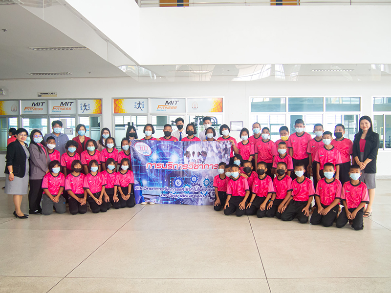 สาขาวิชาคอมพิวเตอร์ธุรกิจ คณะวิทยาการจัดการและเทคโนโลยีสารสนเทศ จัดกิจกรรมให้ความรู้ในหัวข้อ “การพัฒนาแอปพลิเคชันโดยไม่ต้องเขียนโค้ด”