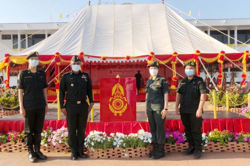นักศึกษาวิชาทหาร มหาวิทยาลัยนครพนม ร่วมประกอบพิธีกระทำสัตย์ปฏิญาณตนต่อธงชัยเฉลิมพล เนื่องในวันกองทัพไทย ประจำปี 2565