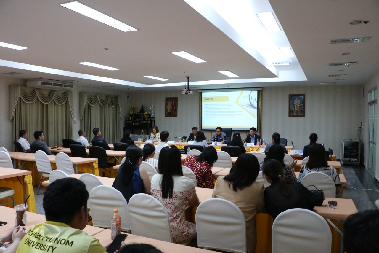 รก.อธิการบดี ม.นครพนม ลงพื้นที่พบปะบุคลากร 4 หน่วยงานในเขตพื้นที่มรุกขนคร และเขตพื้นที่ฐานบิน เพื่อรับฟังความคิดเห็นของประชาคม