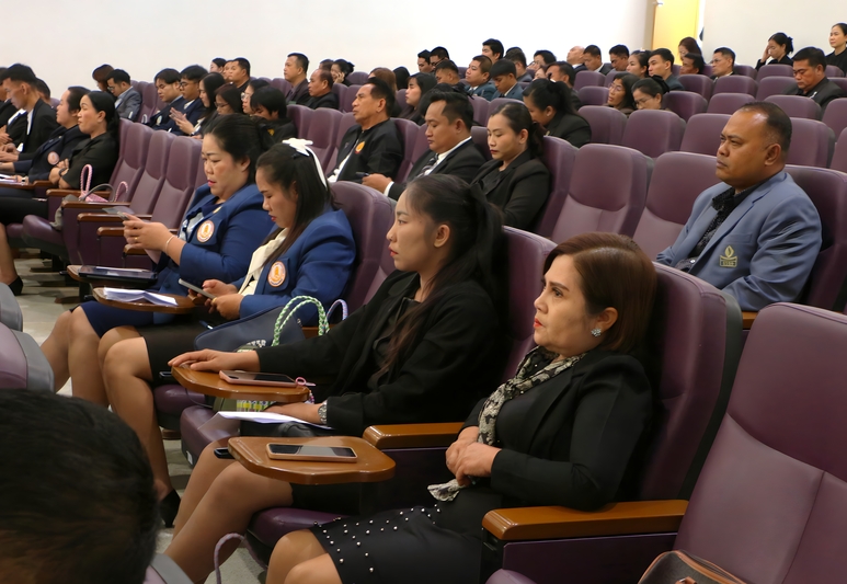 ม.นครพนม จัดอบรม “การบริหารสถานศึกษาสมัยใหม่ด้วยนวัตกรรมปัญญาประดิษฐ์” เสริมสมรรถนะผู้บริหารการศึกษาอีสาน