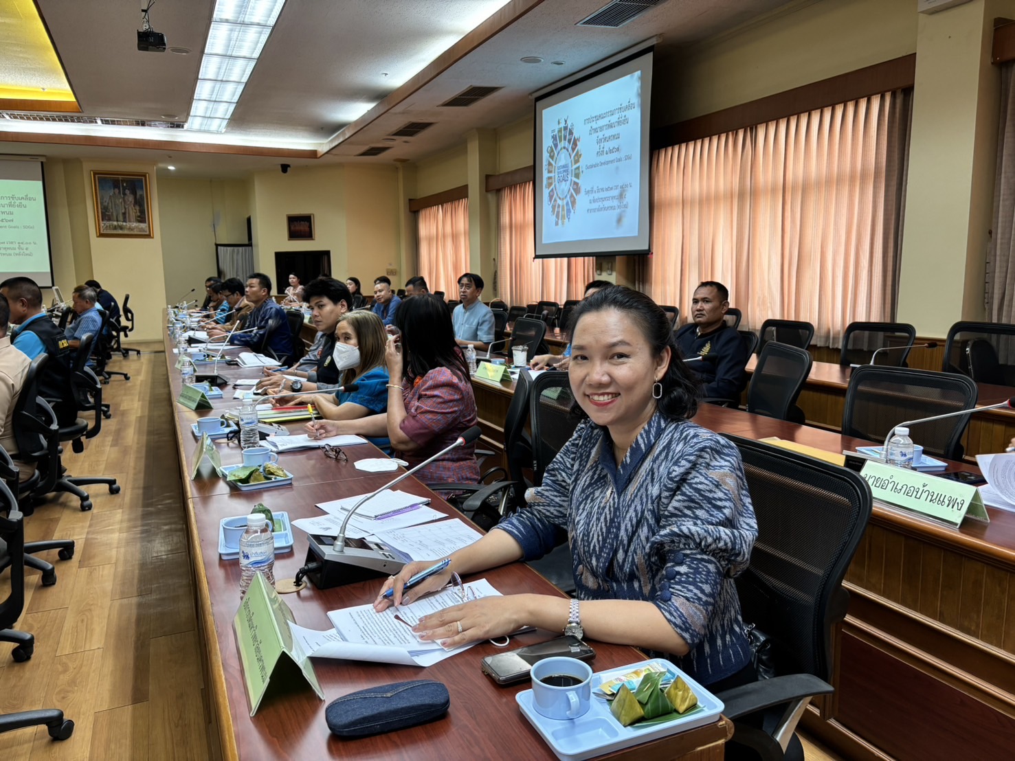 ม.นครพนม ร่วมประชุมขับเคลื่อนเป้าหมายการพัฒนาที่ยั่งยืน (SDGs) จังหวัดนครพนม (Nakhon Phanom University participated in a meeting to drive the Sustainable Development Goals (SDGs) for Nakhon Phanom Province.)