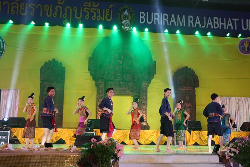 มนพ. นำนักศึกษา เข้าร่วมแสดงศิลปวัฒนธรรมอุดมศึกษา ครั้งที่ 19 ณ ม.ราชภัฏบุรีรัมย์