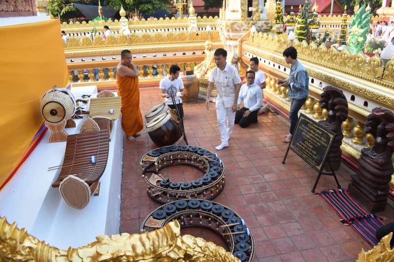 มนพ. รับมอบเครื่องดนตรีวงปี่พาทย์เครื่องห้า (คู่) เพื่อใช้ในการเรียนการสอนในสาขาวิชาดนตรีศึกษา คณะครุศาสตร์ มหาวิทยาลัยนครพนม