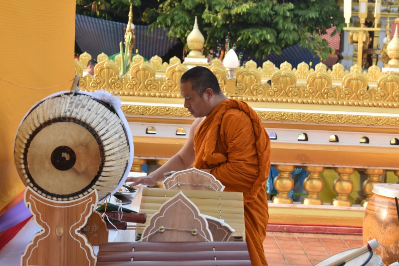 มนพ. รับมอบเครื่องดนตรีวงปี่พาทย์เครื่องห้า (คู่) เพื่อใช้ในการเรียนการสอนในสาขาวิชาดนตรีศึกษา คณะครุศาสตร์ มหาวิทยาลัยนครพนม