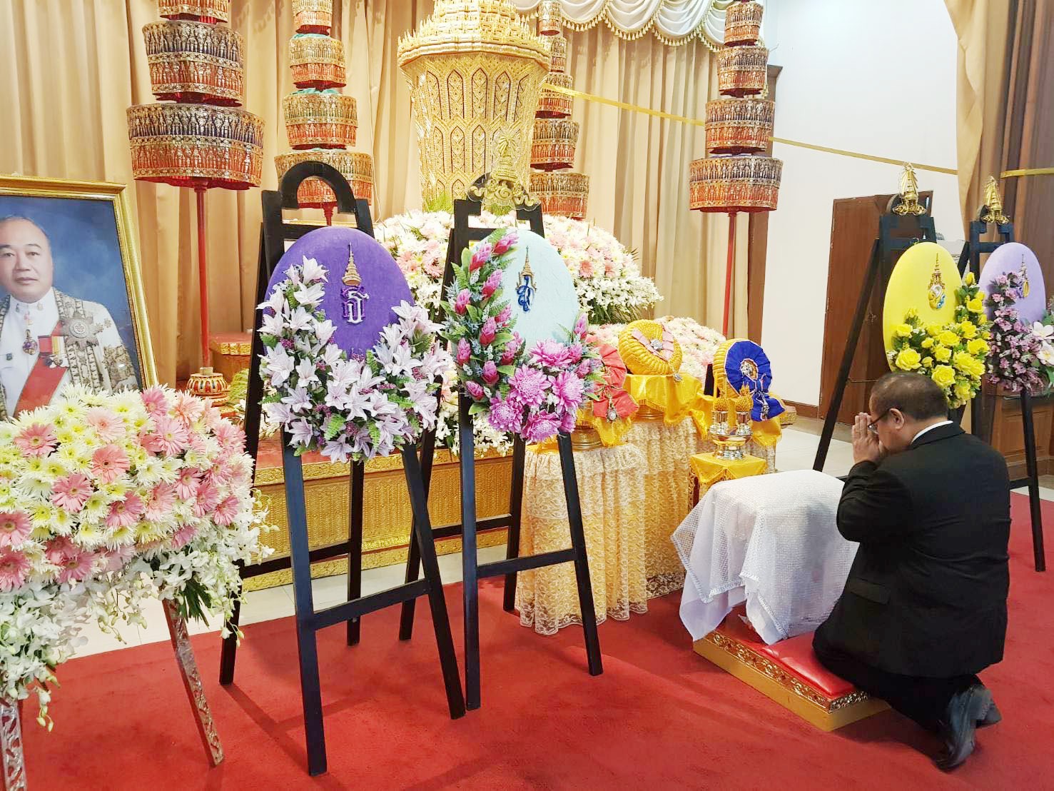 ม.นครพนม ร่วมพิธีสวดพระอภิธรรมศพนายเฉลิมเกียรติ แสนวิเศษ ม.ป.ช., จ.จ. อดีตกรรมการสภามหาวิทยาลัยนครพนมผู้ทรงคุณวุฒิ