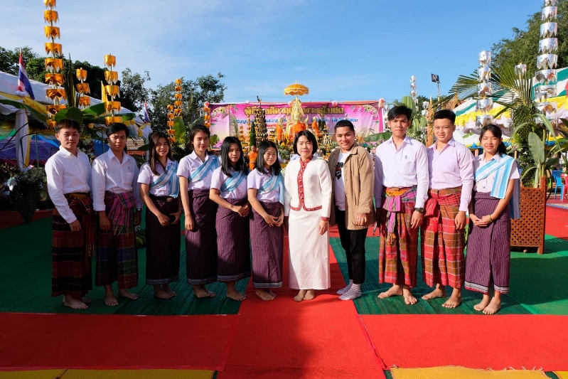 ม.นครพนม ร่วมพิธีวางศิลาฤกษ์อุโบสถวัดศรีบุญเรือง บ้านเนินสะอาด ตำบลนาราชควาย อำเภอเมืองนครพนม จังหวัดนครพนม