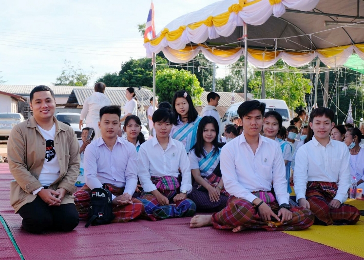 ม.นครพนม ร่วมพิธีวางศิลาฤกษ์อุโบสถวัดศรีบุญเรือง บ้านเนินสะอาด ตำบลนาราชควาย อำเภอเมืองนครพนม จังหวัดนครพนม