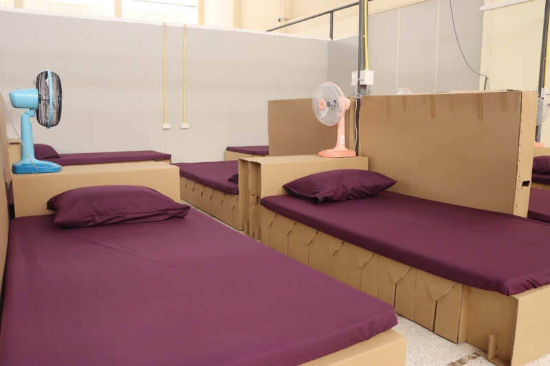 พลตำรวจเอก อดุลย์ แสงสิงแก้ว ส่งมอบโรงพยาบาลสนามมหาวิทยาลัยนครพนม แห่งที่ 2 จำนวน 280 เตียง ให้กับจังหวัดนครพนม