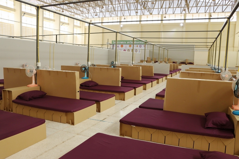 พลตำรวจเอก อดุลย์ แสงสิงแก้ว ส่งมอบโรงพยาบาลสนามมหาวิทยาลัยนครพนม แห่งที่ 2 จำนวน 280 เตียง ให้กับจังหวัดนครพนม