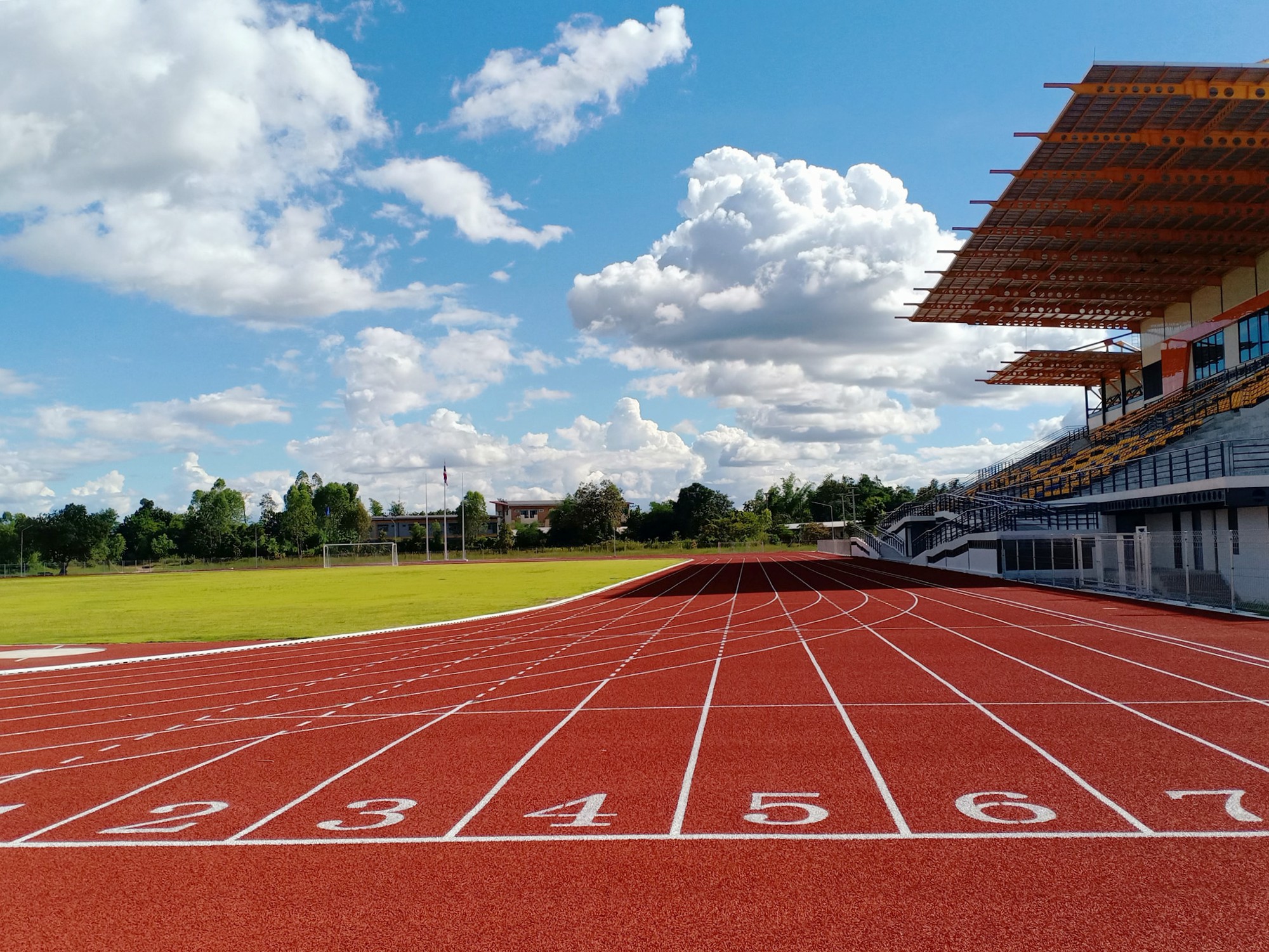 ม.นครพนม พร้อมเปิดให้บริการสนามกีฬา NPU Sport Complex ส่งเสริมกิจกรรมทางด้านกีฬาและกระตุ้นเศรษฐกิจในพื้นที่