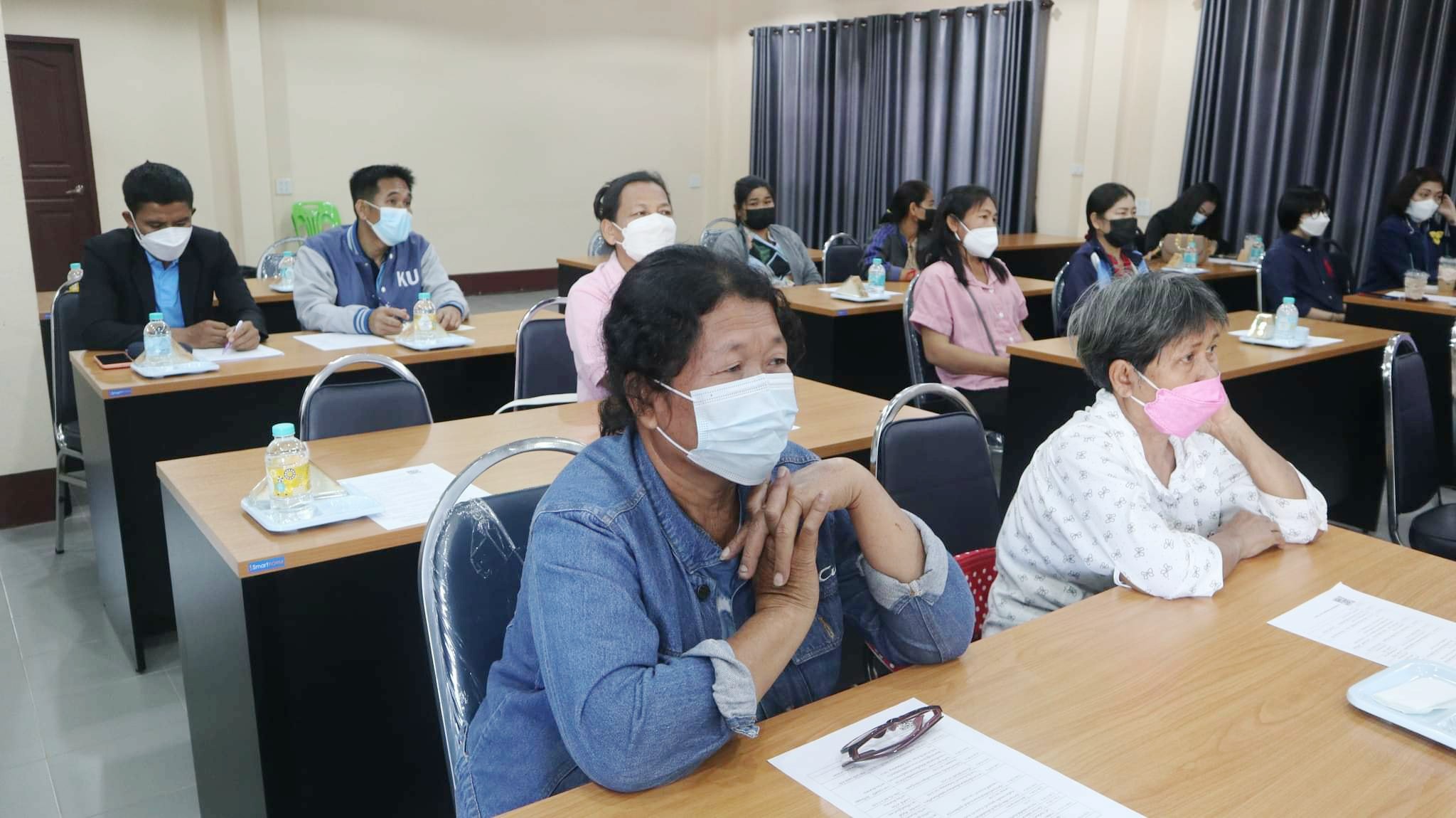 แสดงความยินดีกับทีมนักวิจัย ม.นครพนม ผ่านการคัดเลือก 5 ผลงาน ต่อยอดพัฒนานวัตกรรมเพื่อสังคม (Social Innovation Village)