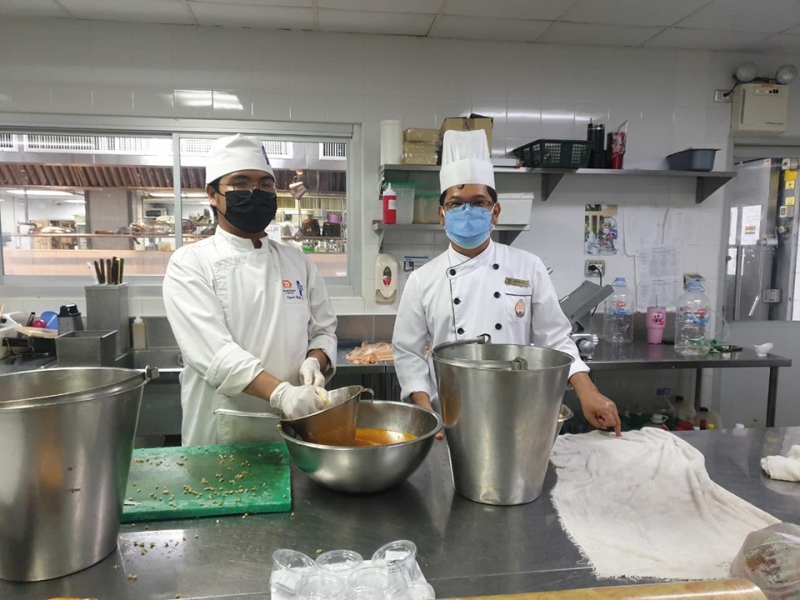 โรงแรมดุสิตธานี หัวหิน ร่วมหารือข้อตกลงความร่วมมือด้านสหกิจศึกษาและการพัฒนาอาจารย์ประจำหลักสูตรการโรงแรม ภัตตาคารและอีเว้นท์