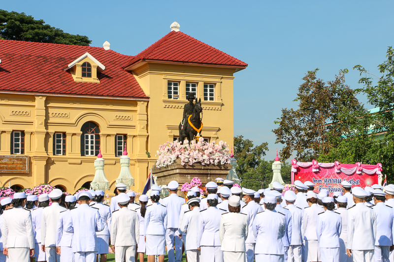 มนพ.ร่วมประกอบพิธีวางพวงมาลาน้อมรำลึกพระมหากรุณาธิคุณ รัชกาลที่ 5 เนื่องในวันคล้ายวันสวรรคต