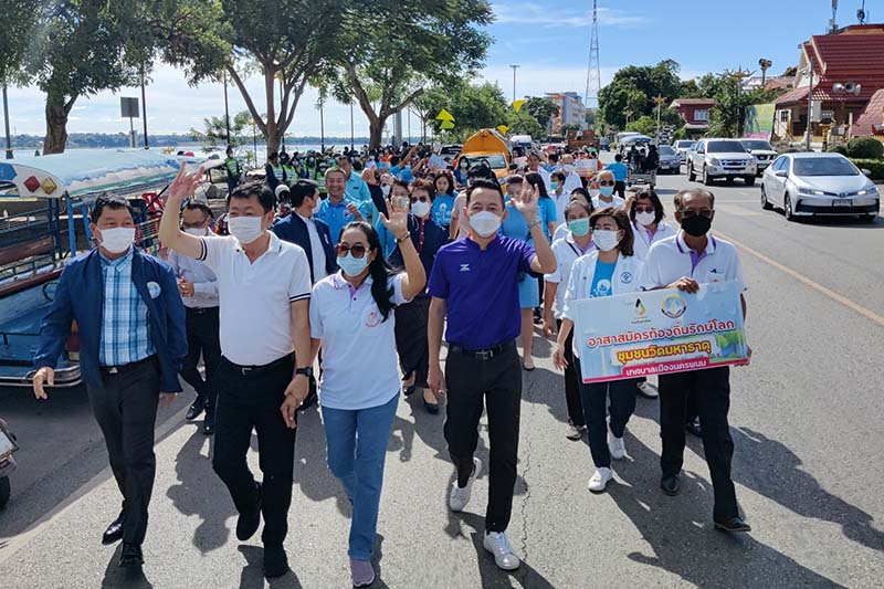 ม.นครพนม บูรณาการร่วมกับเทศบาลเมืองนครพนม เปิดเส้นทางเก็บขนขยะอาหารนำร่องชุมชนวัดมหาธาตุ หวังลดปริมาณขยะอาหาร และบริหารจัดการขยะมูลฝอยชุมชน ตามแผนปฏิบัติการจังหวัดสะอาด