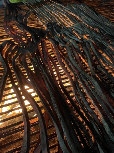 หนังเค็ม “พ่อประนอม” อาหารฮอตฮิตหน้าหนาวของคนอีสาน สู่การเป็นผู้ประกอบการ Start – Up ดังไกลในต่างแดน