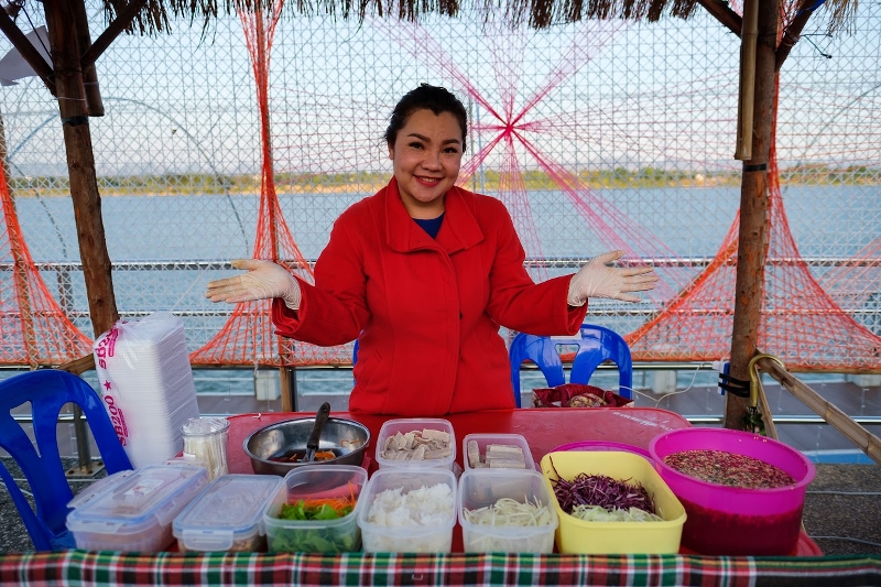 ม.นครพนม ร่วมกับ ม.ศิลปากร สถาบันพระปกเกล้า และเทศบาลเมืองนครพนม เปิด