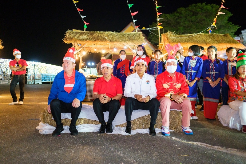 ม.นครพนม ร่วมกับ ม.ศิลปากร สถาบันพระปกเกล้า และเทศบาลเมืองนครพนม เปิด