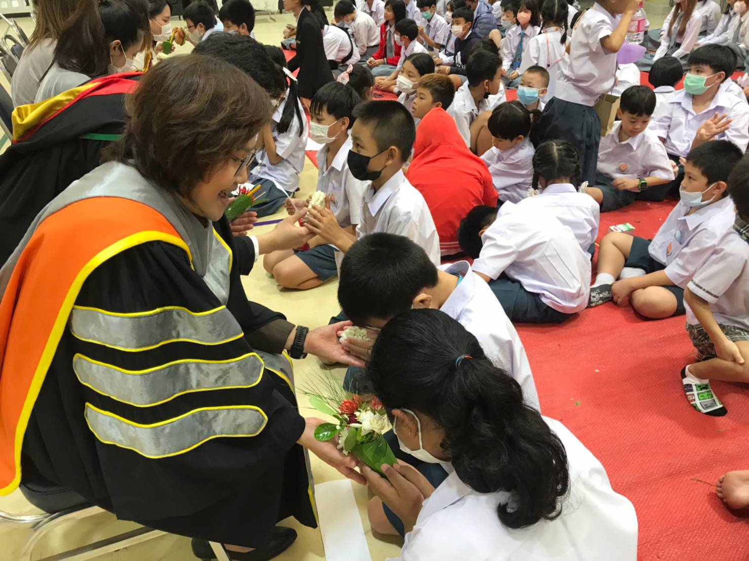 พิธีไหว้ครู โรงเรียนสาธิตแห่งมหาวิทยาลัยนครพนม พนมพิทยพัฒน์ คณะครุศาสตร์ มหาวิทยาลัยนครพนม ปีการศึกษา 2566