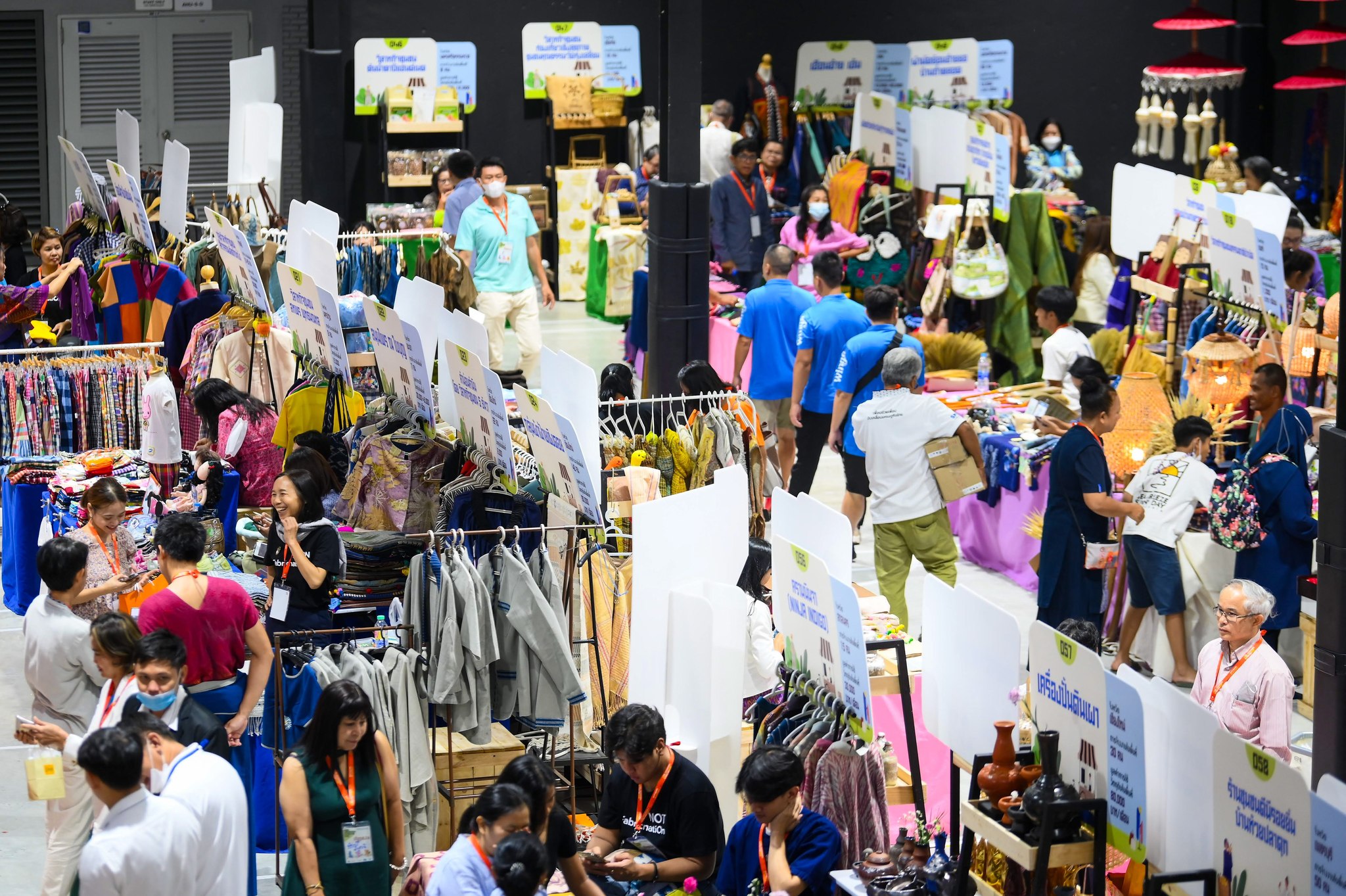 ม. นครพนม เข้าร่วมกิจกรรม เกื้อกูล Local Knowlege Manager Sharing Showcase การเปลี่ยนแปลงภายใต้หลักคิด คน ของ ตลาด และ เกื้อกูล LEs Sharing Showcase ในมหกรรม Local Enterprises Exposition 2023