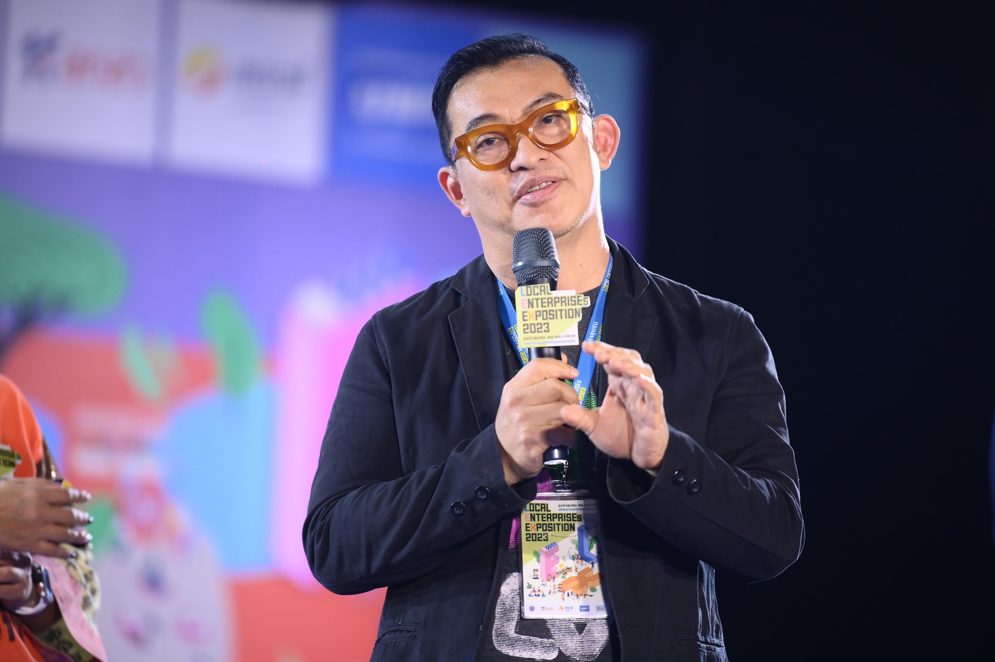 ม. นครพนม เข้าร่วมกิจกรรม เกื้อกูล Local Knowlege Manager Sharing Showcase การเปลี่ยนแปลงภายใต้หลักคิด คน ของ ตลาด และ เกื้อกูล LEs Sharing Showcase ในมหกรรม Local Enterprises Exposition 2023