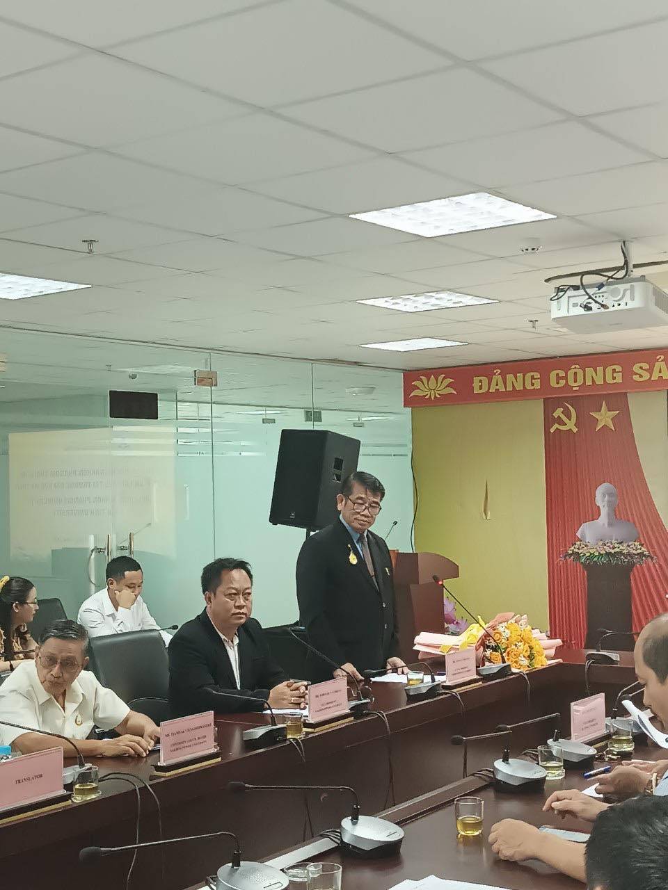 ม.นครพนม จับมือ ม.ฮาติงห์ และ ม.วิงห์ ขยายความร่วมมือด้านการศึกษา การวิจัย การทำนุบำรุงศิลปวัฒนธรรม