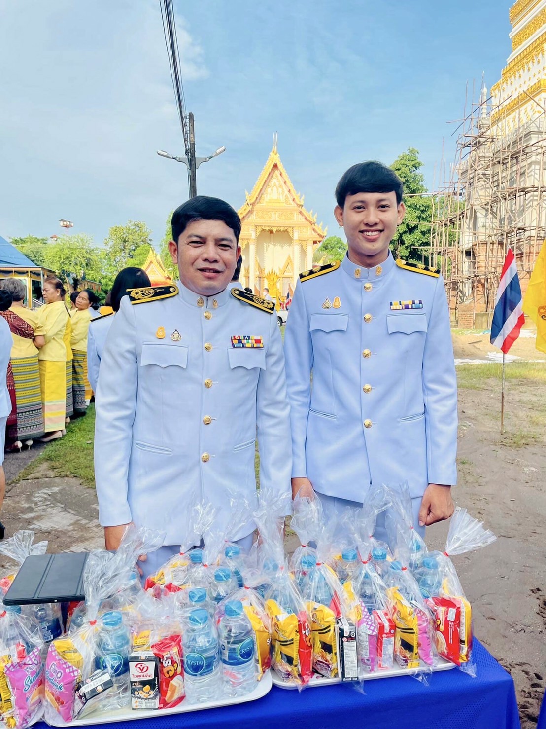 ม.นครพนม ร่วมกิจกรรมเฉลิมพระเกียรติพระบาทสมเด็จพระเจ้าอยู่หัว เนื่องในโอกาสเฉลิมพระชนมพรรษา 71 พรรษา
