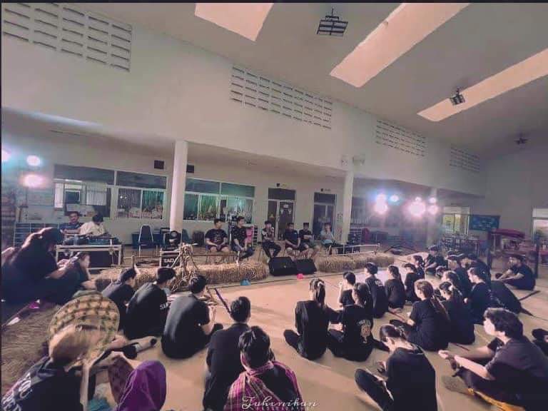 รร.สาธิตแห่งมหาวิทยาลัยนครพนมฯ ผ่านเข้ารอบชิงชนะเลิศ การแข่งขันวงดนตรีลูกทุ่งแห่งประเทศไทยรายการลูกทุ่งเมืองน้ำดำครั้งที่ 3