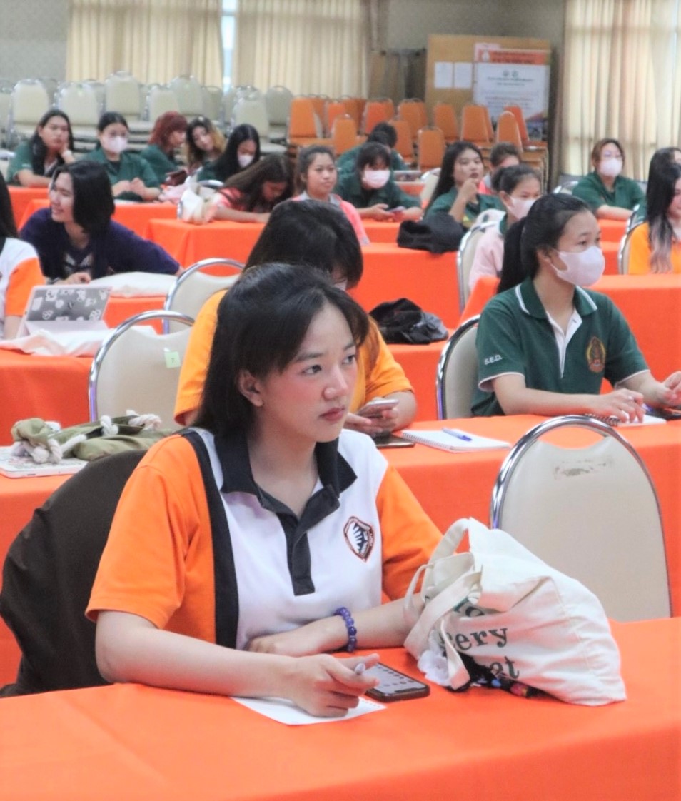 คณะศิลปศาสตร์และวิทยาศาสตร์ ม.นครพนม บูรณาการเรียนรู้ประสบการณ์วิจัยภาคสนามในพื้นที่อนุภูมิภาคลุ่มน้ำโขง ร่วมกับ คณะศิลปศาสตร์ ม.อุบลราชธานี