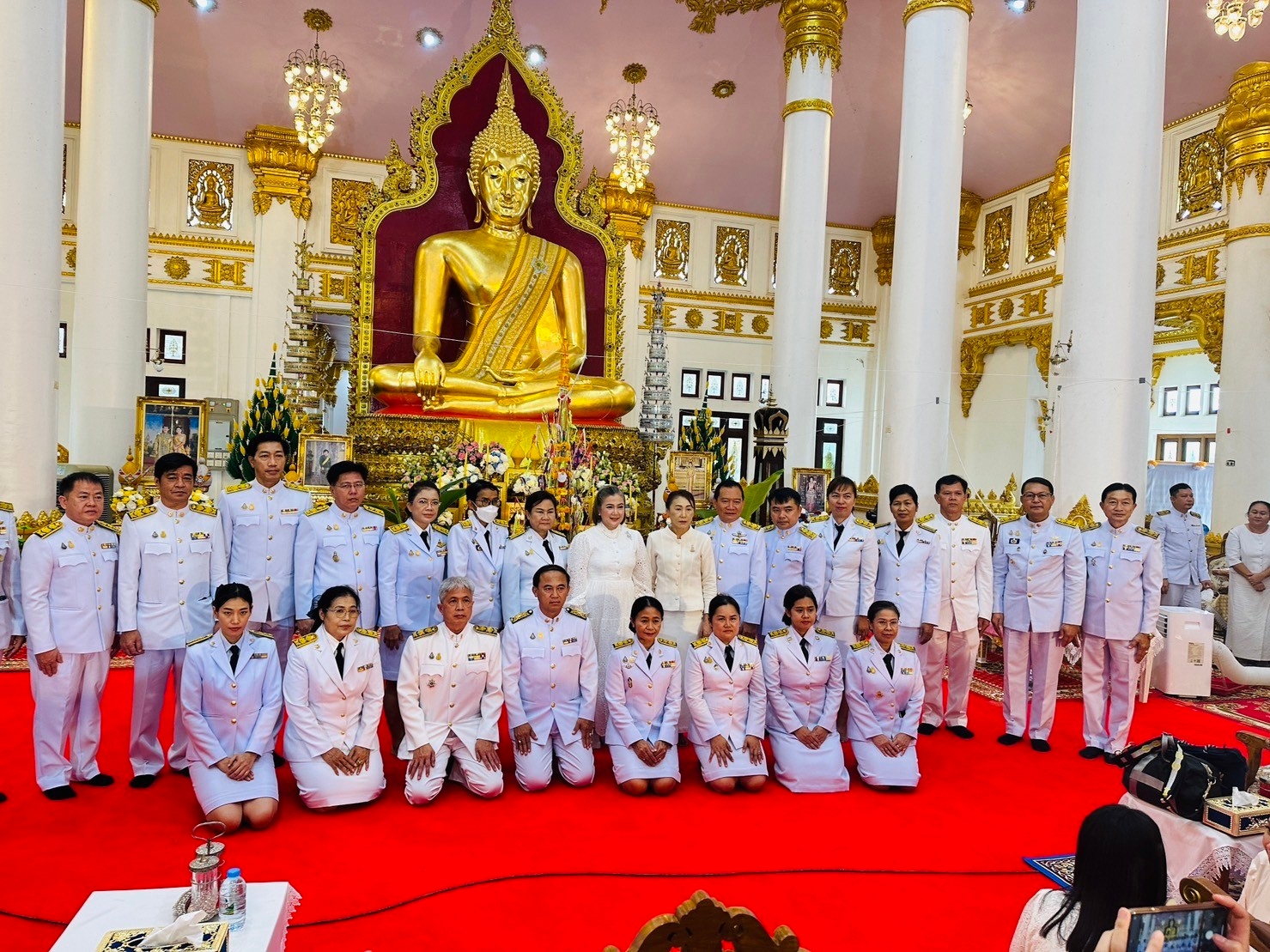 วิทยาลัยธาตุพนม ม.นครพนม ร่วมพิธีเจริญพระพุทธมนต์ ถวายพระพรชัยมงคลแด่สมเด็จพระเจ้าลูกเธอ เจ้าฟ้าพัชรกิติยาภา นเรนทิราเทพยวดี กรมหลวงราชสาริณีสิริพัชร มหาวัชรราชธิดา ณ วัดพระธาตุพนม วรมหาวิหาร อำเภอธาตุพนม จังหวัดนครพนม