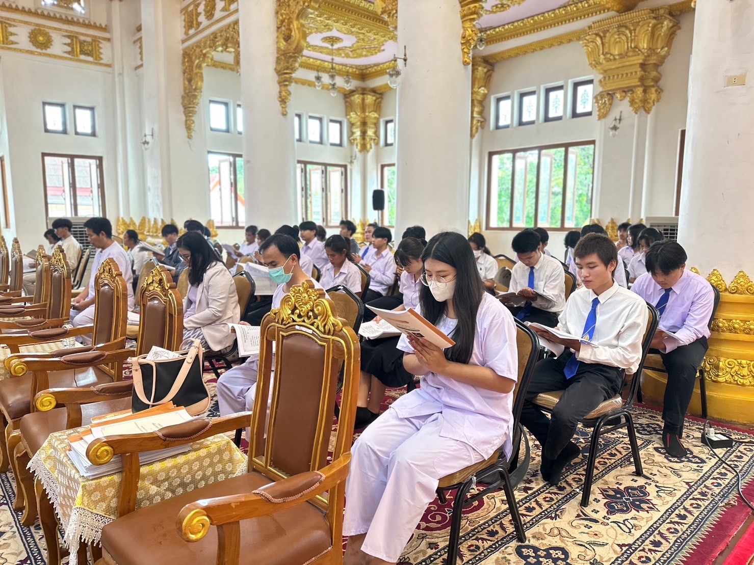 วิทยาลัยธาตุพนม ม.นครพนม ร่วมพิธีเจริญพระพุทธมนต์ ถวายพระพรชัยมงคลแด่สมเด็จพระเจ้าลูกเธอ เจ้าฟ้าพัชรกิติยาภา นเรนทิราเทพยวดี กรมหลวงราชสาริณีสิริพัชร มหาวัชรราชธิดา ณ วัดพระธาตุพนม วรมหาวิหาร อำเภอธาตุพนม จังหวัดนครพนม