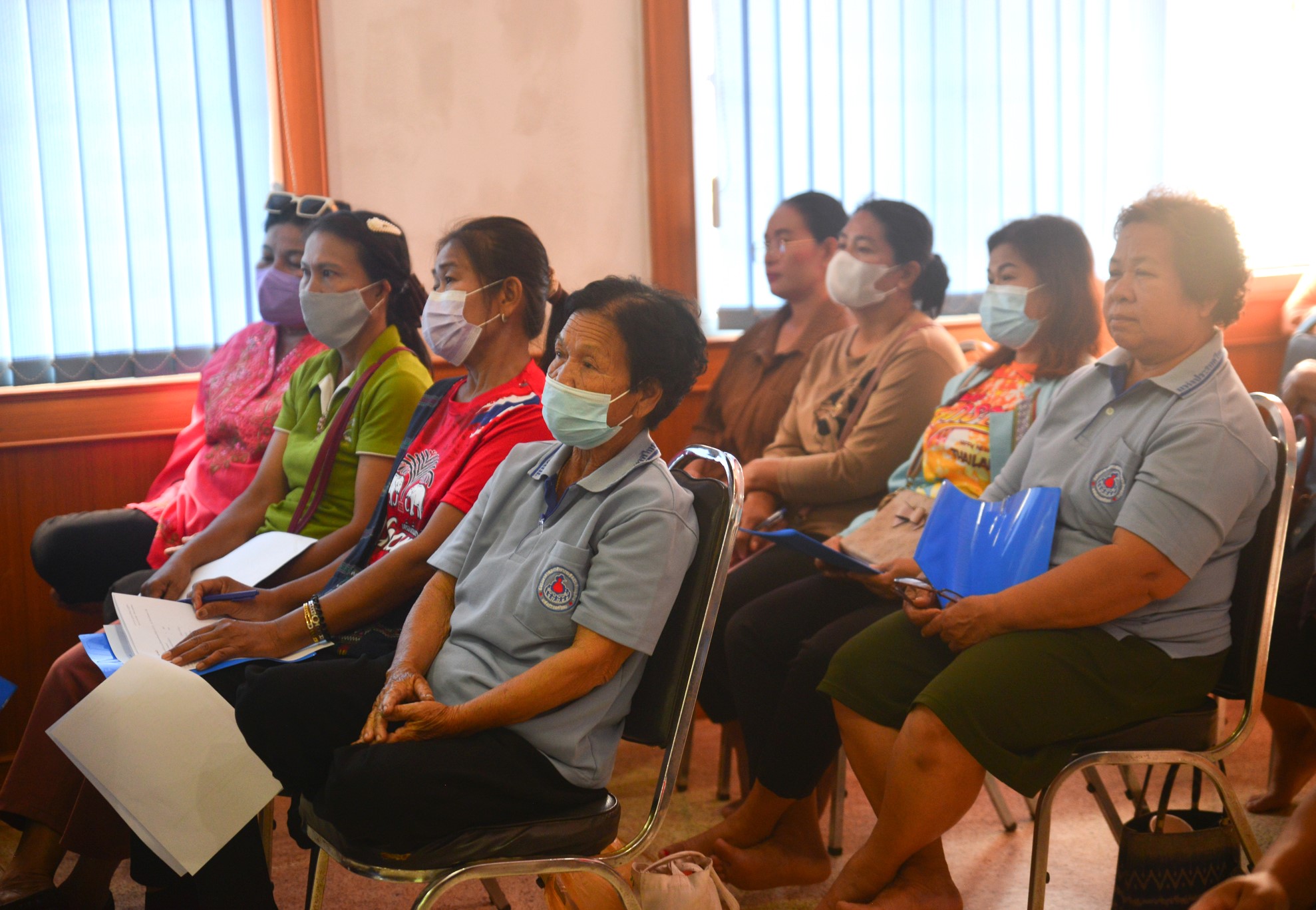 นักวิจัย ม.นครพนม ลงพื้นที่ให้ความรู้เทคนิคการลดความอ้วนเพื่อปรับเปลี่ยนรูปร่างด้วยวิธี Intermittent Fasting (IF) ในพื้นที่ อ.ธาตุพนม จ.นครพนม