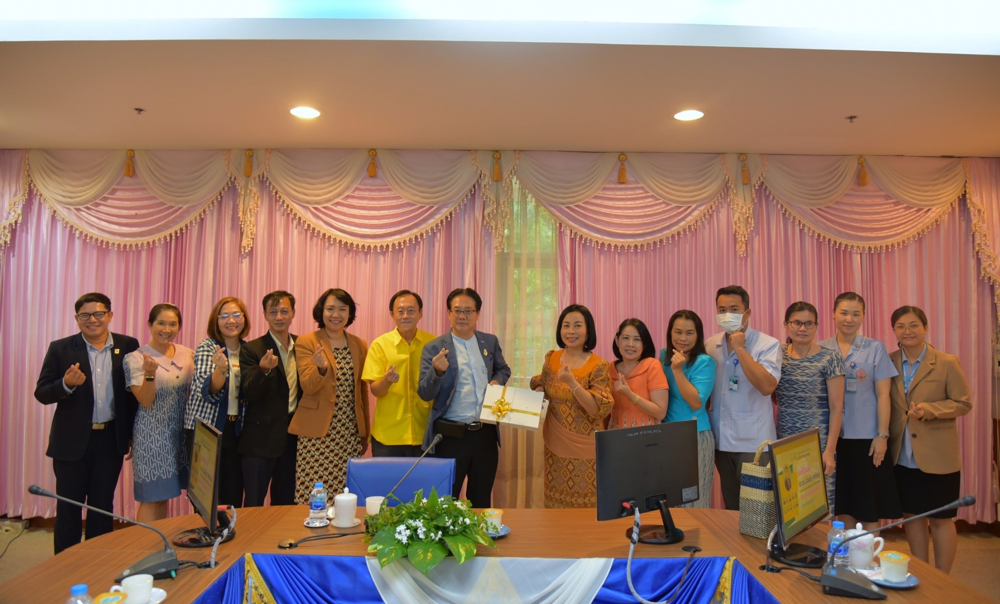 รก.อธิการบดี ม.นครพนม ลงพื้นที่พบปะบุคลากรสำนักเทคโนโลยีดิจิทัล และวิทยาลัยพยาบาลบรมราชชนนีนครพนม