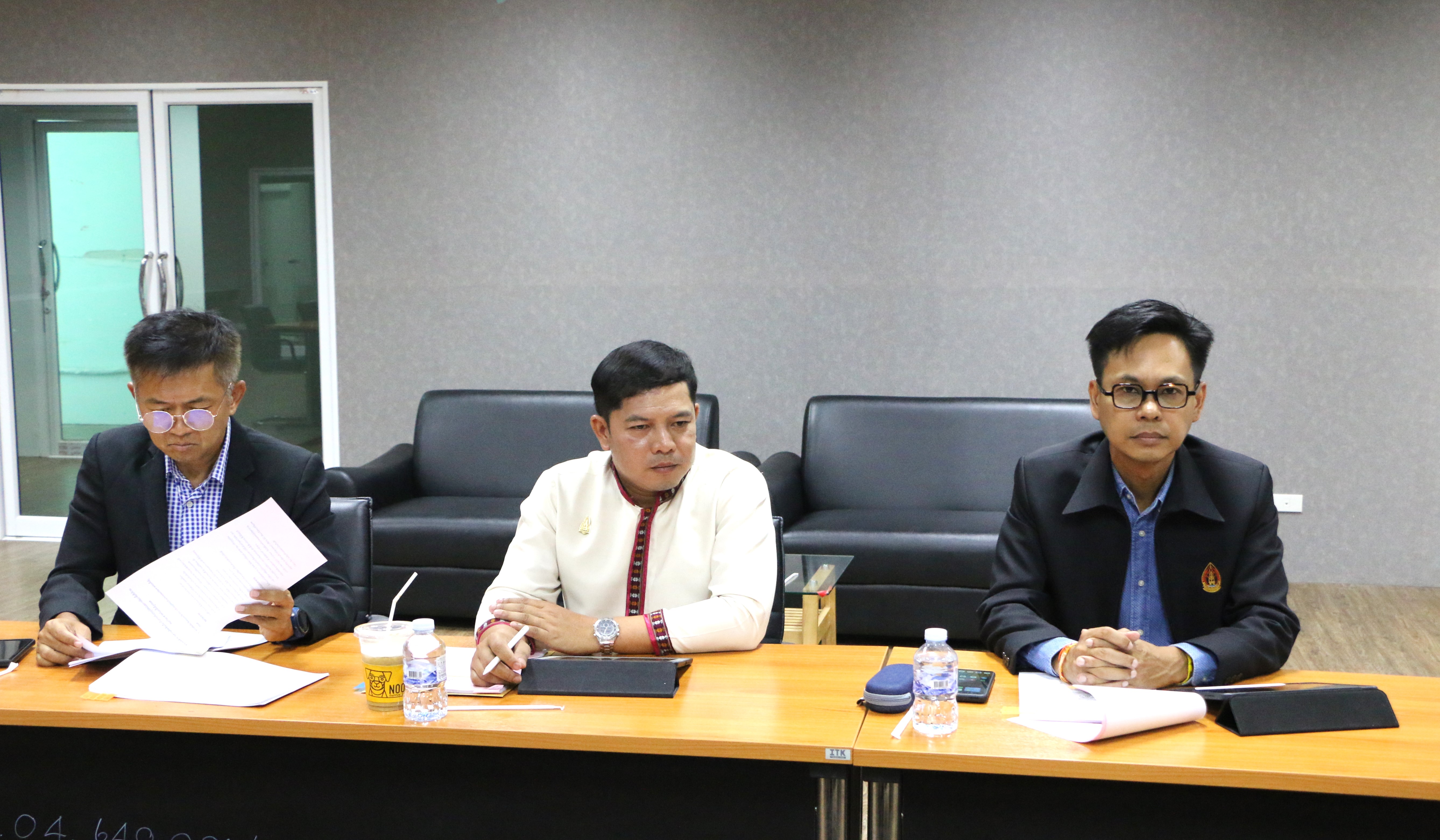 รก.อธิการบดี ม.นครพนม พบปะสมาคมศิษย์เก่า พร้อมหารือแนวทางสนับสนุนการดำเนินงานของมหาวิทยาลัย