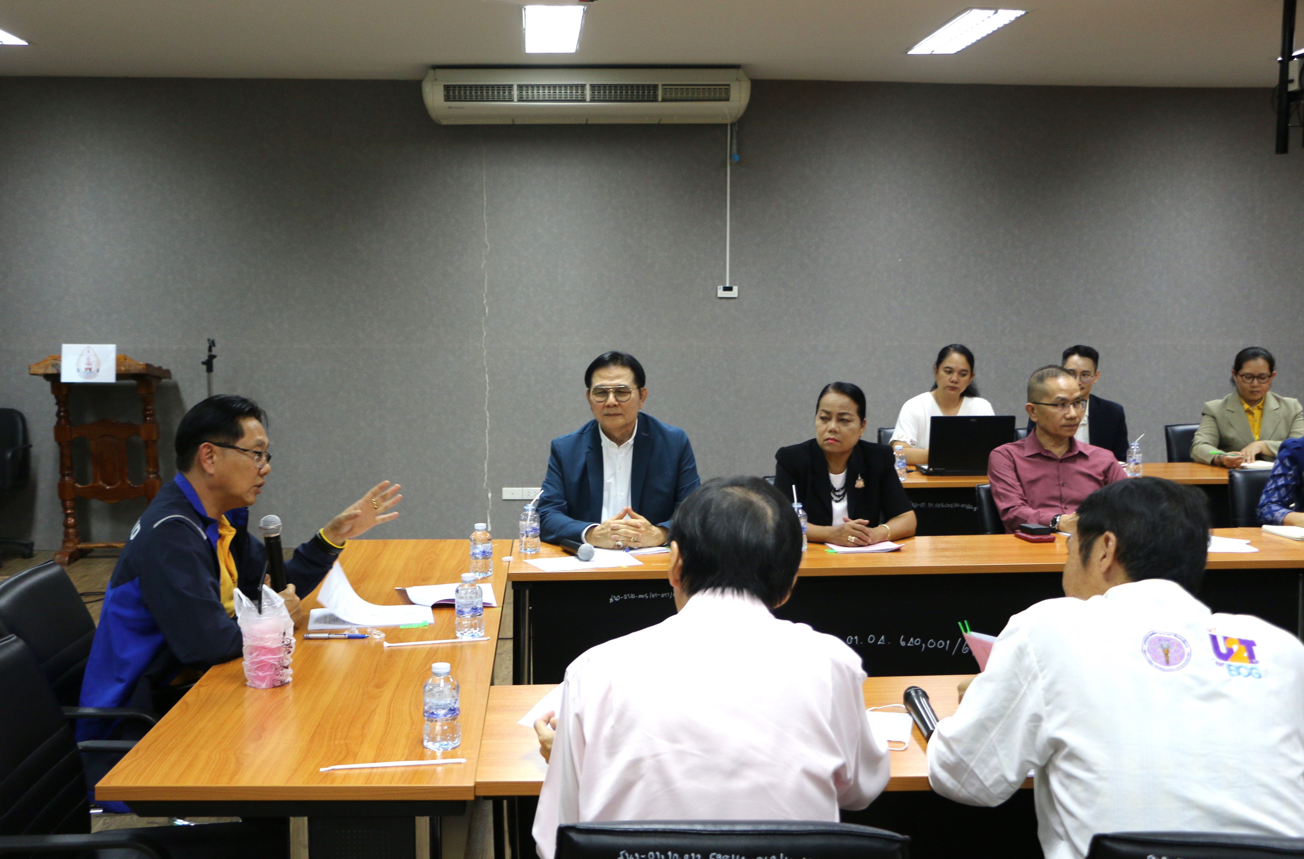 รก.อธิการบดี ม.นครพนม พบปะสมาคมศิษย์เก่า พร้อมหารือแนวทางสนับสนุนการดำเนินงานของมหาวิทยาลัย