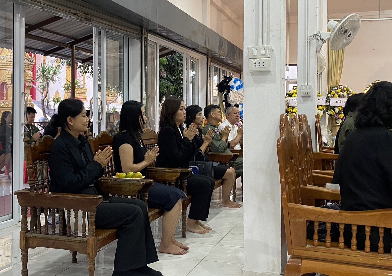 ม.นครพนม เป็นเจ้าภาพสวดพระอภิธรรมและประกอบพิธีฌาปนกิจศพ นางสาวณัฏฐ์นรี สุริยสิทธิ์