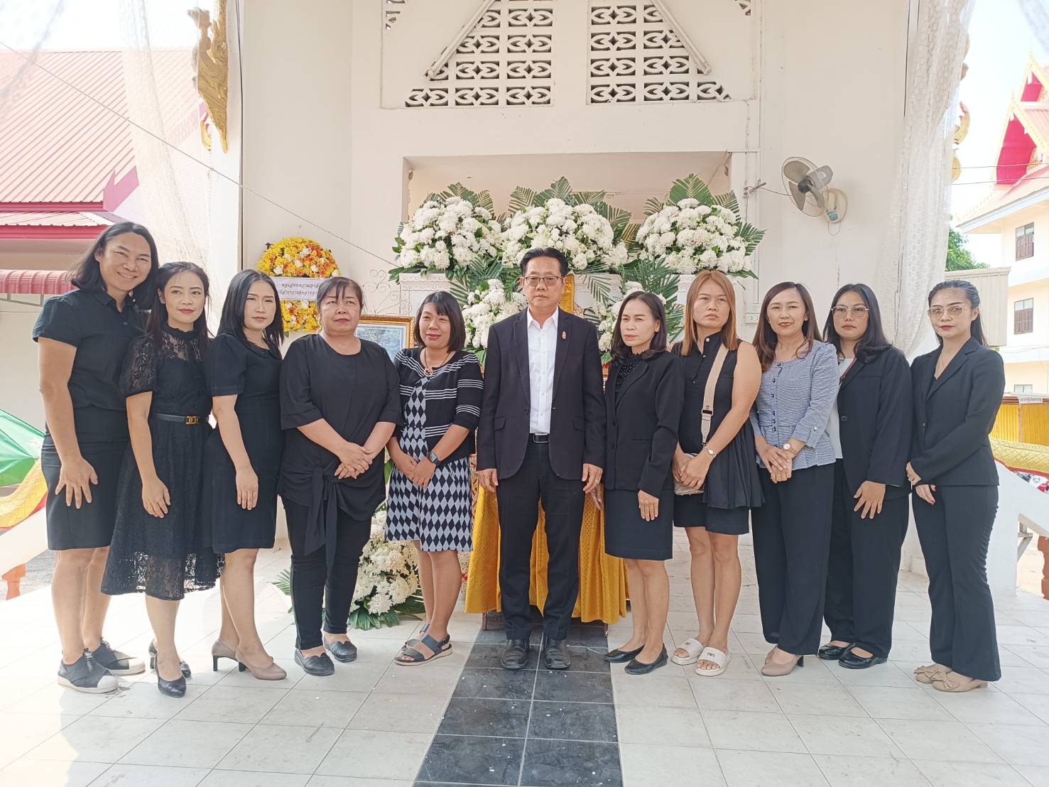 ม.นครพนม เป็นเจ้าภาพสวดพระอภิธรรมและประกอบพิธีฌาปนกิจศพ นางสาวณัฏฐ์นรี สุริยสิทธิ์