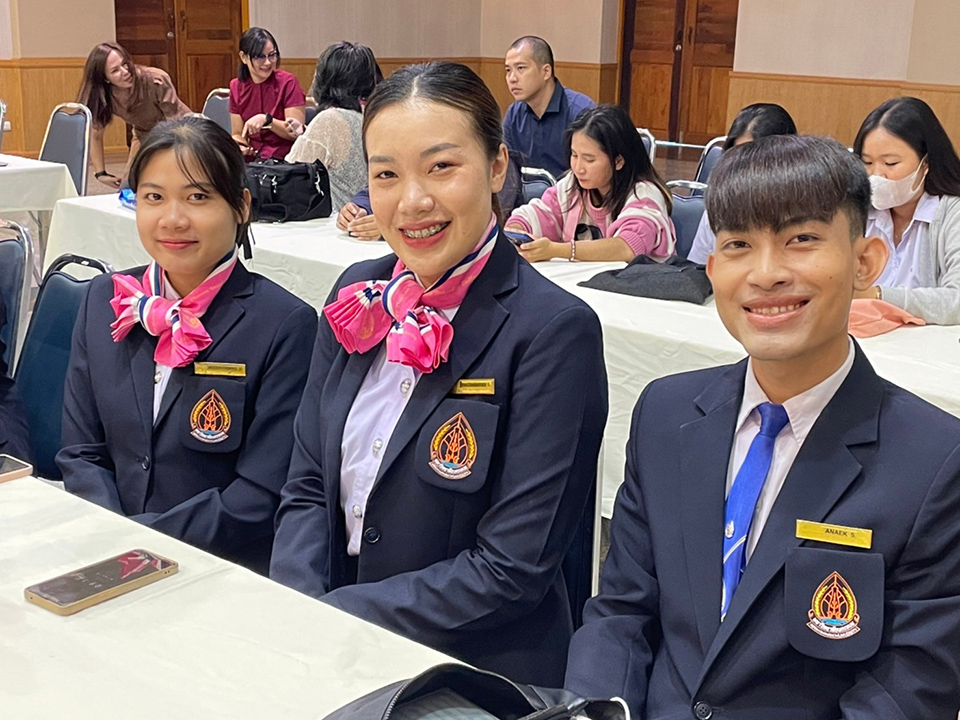 โครงการปัจฉิมนิเทศ แนะแนวเพื่อเตรียมเข้าสู่การศึกษาในศตวรรษที่ 21 วิทยาลัยการท่องเที่ยวและอุตสาหกรรมบริการ มหาวิทยาลัยนครพนม