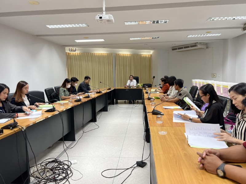 ประชุมคณะกรรมการประจำหน่วยเลือกตั้งกรรมการสภาคณาจารย์และข้าราชการ มหาวิทยาลัยนครพนม