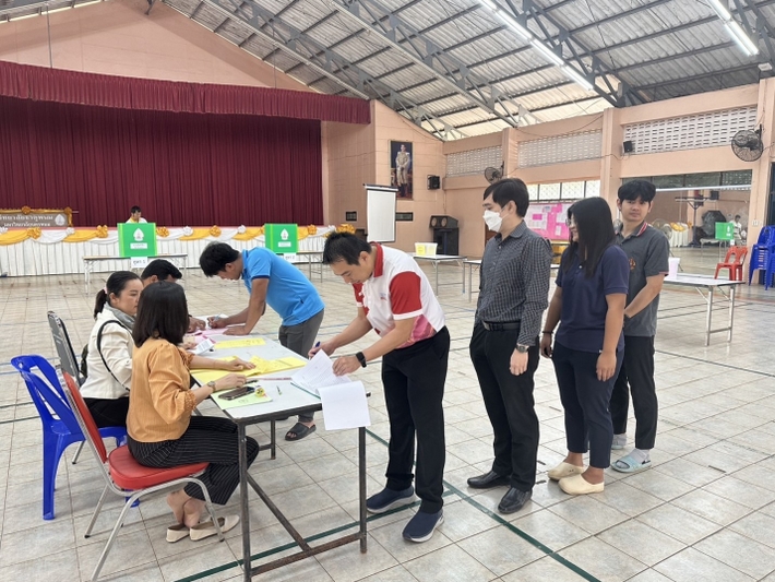 ม.นครพนม จัดเลือกตั้งประธานและกรรมการสภาคณาจารย์และข้าราชการ ลุ้นเก้าอี้ประธานสภาคณาจารย์คนใหม่หลังเที่ยงวันนี้