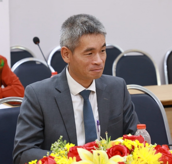 ศูนย์ GMS ม.นครพนม ประชุมร่วมกับรัฐมนตรีช่วยว่าการกระทรวงคมนาคม และกงศุลใหญ่เวียตนาม หารือ แลกเปลี่ยน นโยบายคมนาคม การขนส่ง และความสัมพันธ์ระหว่างท้องถิ่น