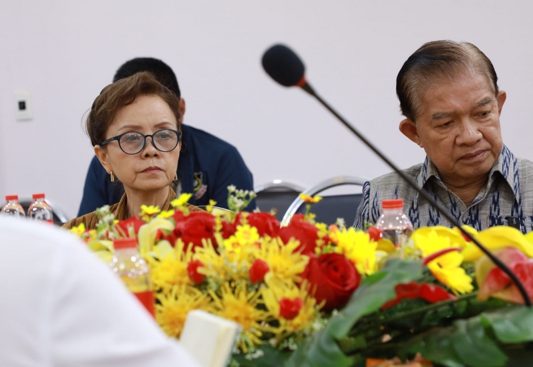 ศูนย์ GMS ม.นครพนม ประชุมร่วมกับรัฐมนตรีช่วยว่าการกระทรวงคมนาคม และกงศุลใหญ่เวียตนาม หารือ แลกเปลี่ยน นโยบายคมนาคม การขนส่ง และความสัมพันธ์ระหว่างท้องถิ่น