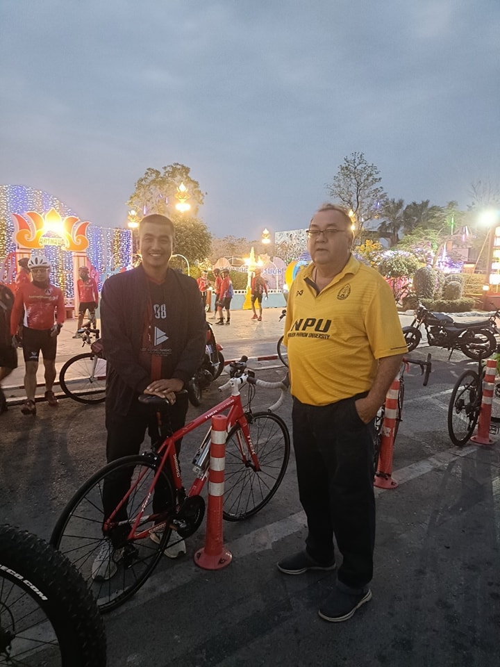 กองพัฒนานักศึกษา ม.นครพนม เป็นเจ้าภาพจัดกิจกรรม “ปั่นจักรยานชายโขงทุกวันอาทิตย์” เสริมสร้างสุขภาพนักปั่น