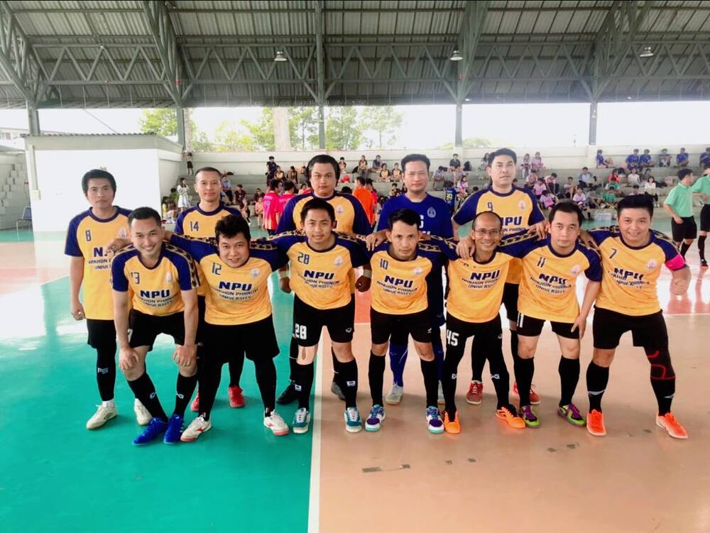 ทัพนักกีฬา ม.นครพนม ร่วมแข่งขันกีฬาประเพณีจตุรมิตร ครั้งที่ 21 ราชพฤกษ์เกมส์ พร้อมรับธงเจ้าภาพ จัดการแข่งขันครั้งที่ 22