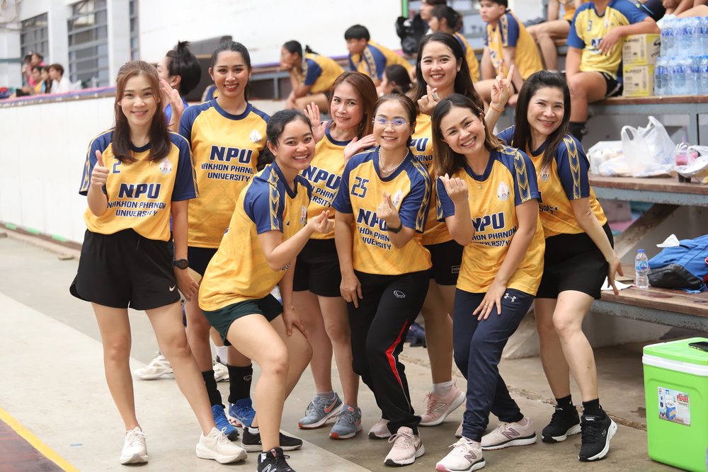 ทัพนักกีฬา ม.นครพนม ร่วมแข่งขันกีฬาประเพณีจตุรมิตร ครั้งที่ 21 ราชพฤกษ์เกมส์ พร้อมรับธงเจ้าภาพ จัดการแข่งขันครั้งที่ 22