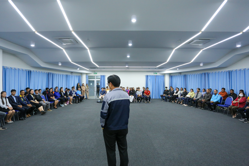 ม.นครพนม เปิดเวทีอธิการบดีพบผู้ปฏิบัติงานใหม่ เติมพลังบวก ปรับแนวคิดให้ทำงานอย่างมีความสุข