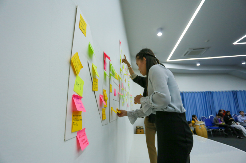 ม.นครพนม เปิดเวทีอธิการบดีพบผู้ปฏิบัติงานใหม่ เติมพลังบวก ปรับแนวคิดให้ทำงานอย่างมีความสุข