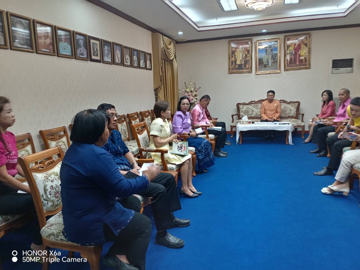 ม.นครพนม ร่วมหารือการตกแต่งพื้นที่ส่วนราชการด้วยต้นไม้สีเหลือง