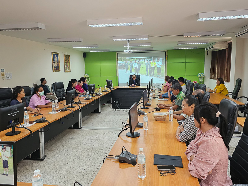 นายกสภา ม.นครพนม เข้าเยี่ยมคณะ/วิทยาลัย เพื่อให้ข้อเสนอแนะในการพัฒนามหาวิทยาลัยด้านต่างๆ